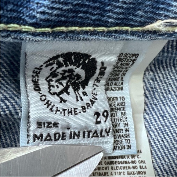 Diesel Flare Leg Hush D Jeans Size 29 Y2K style - Picture 5 of 7